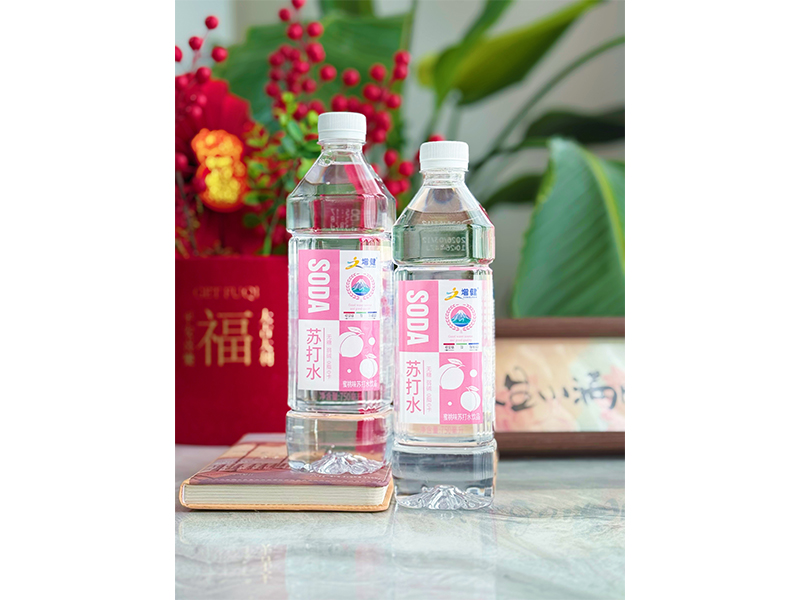 蜜桃味苏汲水饮品
